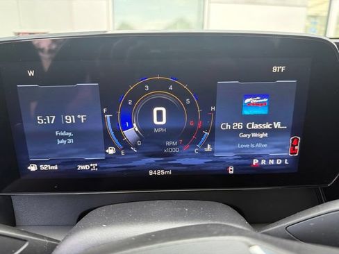 Used 2025 Chevrolet Traverse LT AWD/4WD image 8