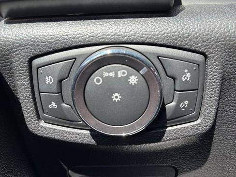 Used 2018 Ford F150 XLT w/ Equipment Group 302A Luxury image 17