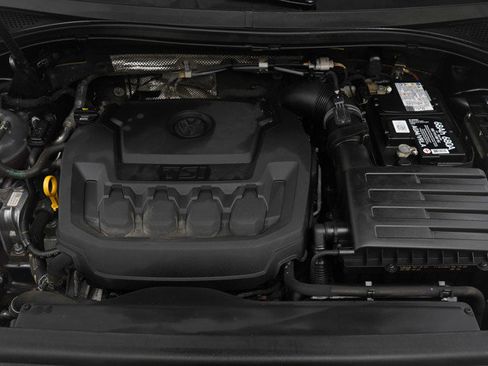 Used 2020 Volkswagen Tiguan SEL Premium R-Line image 26