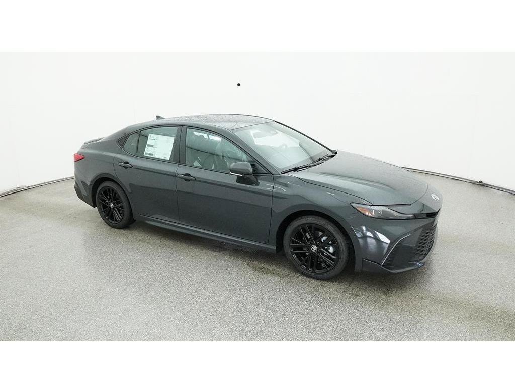 Used 2025 Toyota Camry SE FWD image 15