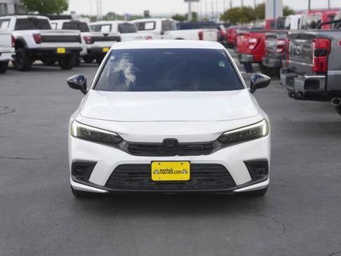 Used 2024 Honda Civic Sport image 3