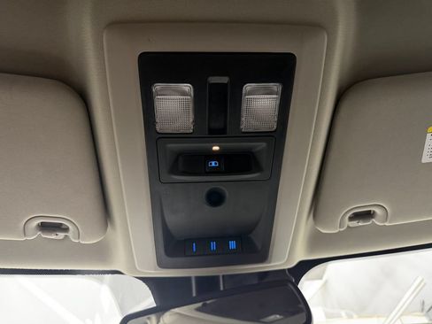 Used 2019 RAM 1500 Big Horn AWD/4WD image 30