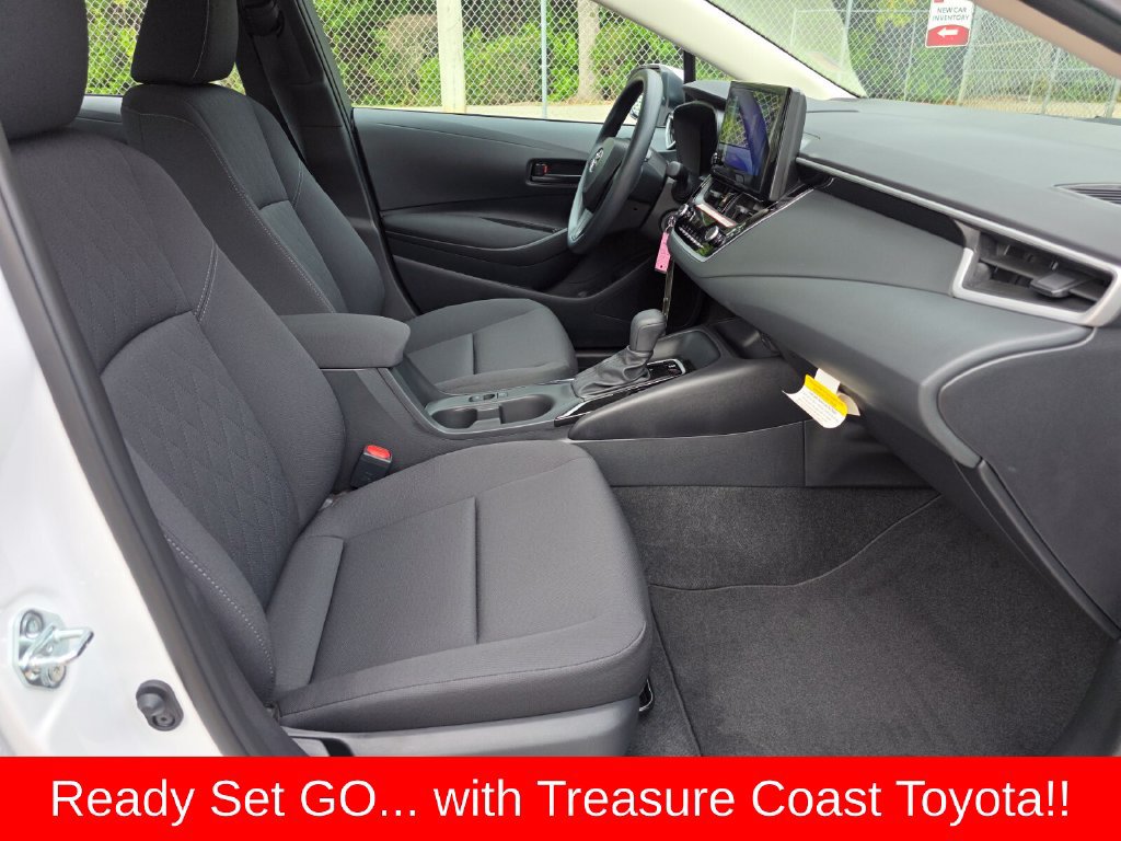 Used 2026 Toyota Corolla LE FWD image 15