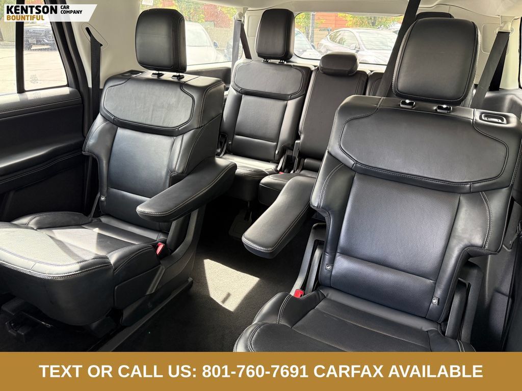 Used 2025 Ford Expedition Max Platinum AWD/4WD image 31