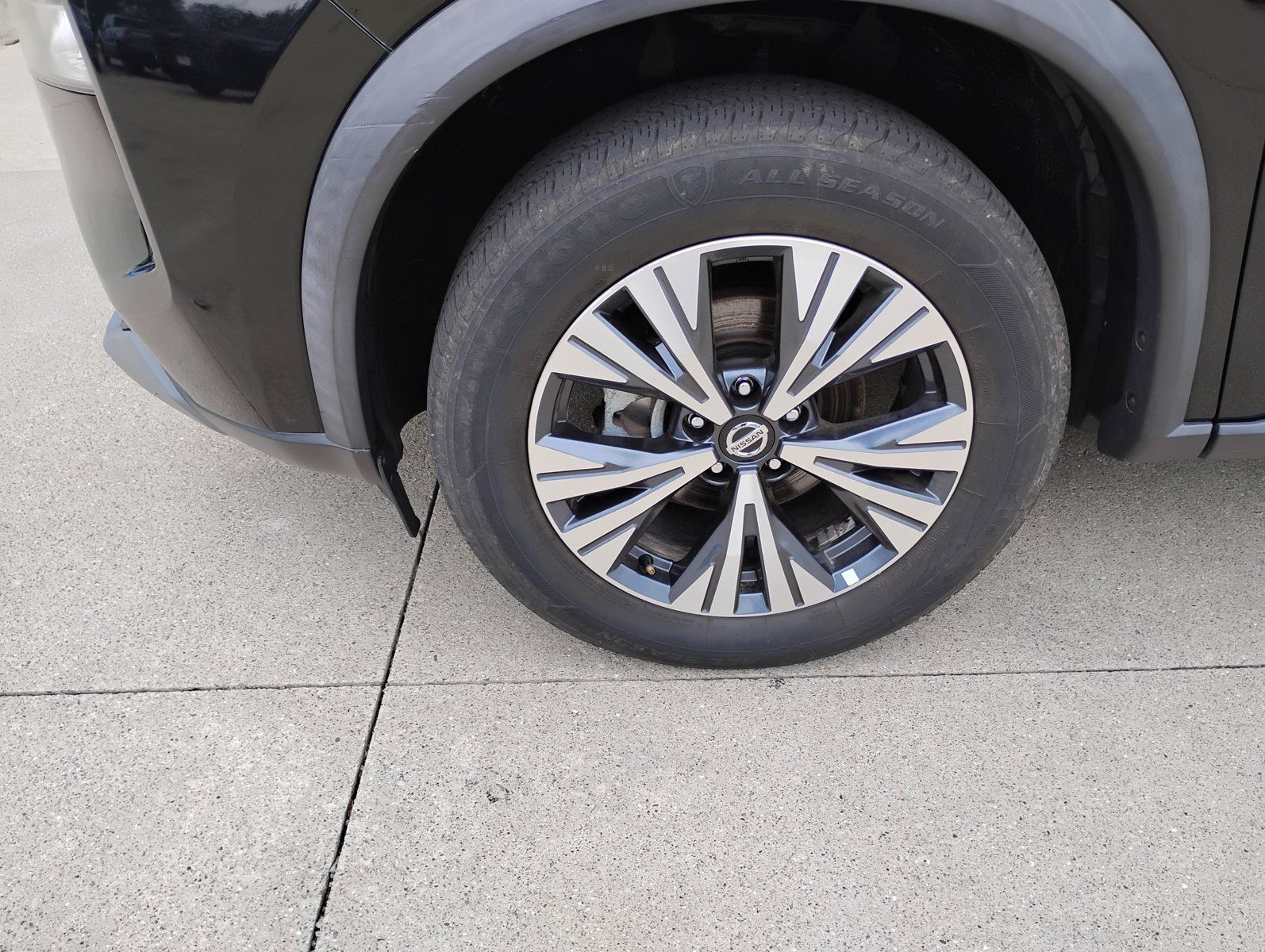 Used 2021 Nissan Rogue SV AWD/4WD image 31