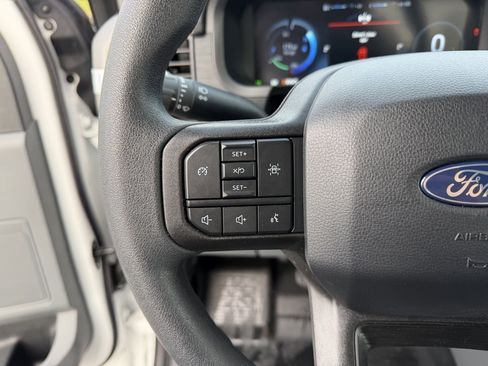 Used 2025 Ford F150 Lightning Pro image 18