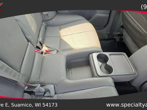 Used 2010 Subaru Forester 2.5X Limited AWD/4WD image 22
