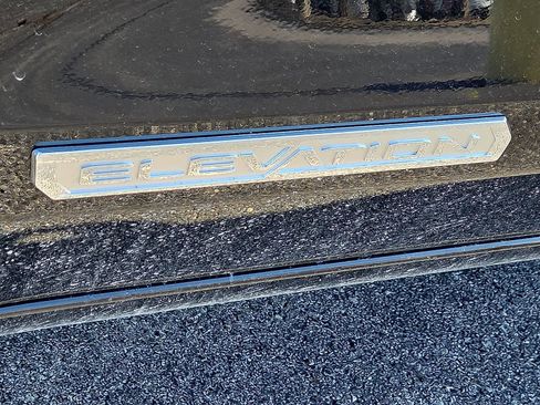 New 2026 GMC Canyon Elevation w/ Convenience Package image 8