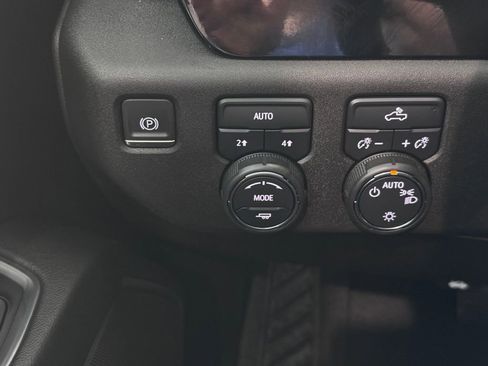 Certified 2024 Chevrolet Silverado 1500 LT w/ Protection Package image 25