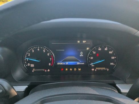 Used 2020 Ford Explorer XLT image 28