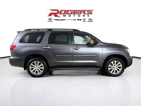 Used 2014 Toyota Sequoia Limited AWD/4WD image 14