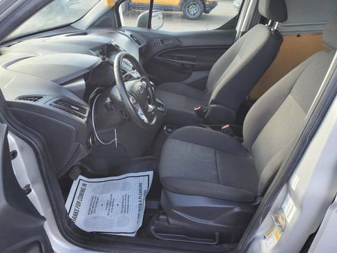 Used 2017 Ford Transit Connect XL image 9
