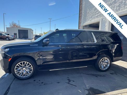 Used 2021 Chevrolet Suburban High Country image 4