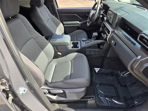 Used 2025 Toyota Tacoma SR5 image 20