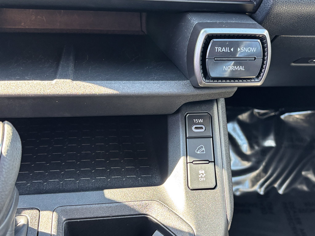 Certified 2026 Toyota RAV4 LE AWD/4WD image 31