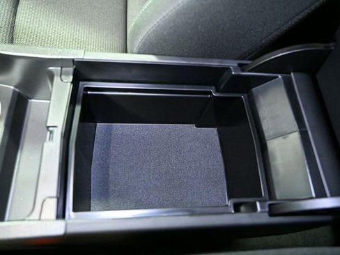 Certified 2024 Subaru Solterra Premium image 26