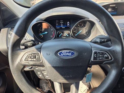Used 2017 Ford Escape S FWD image 15