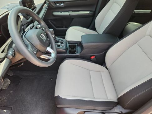 Used 2024 Honda CR-V LX image 13