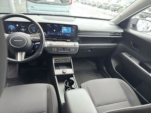 Used 2025 Hyundai Kona SEL image 22