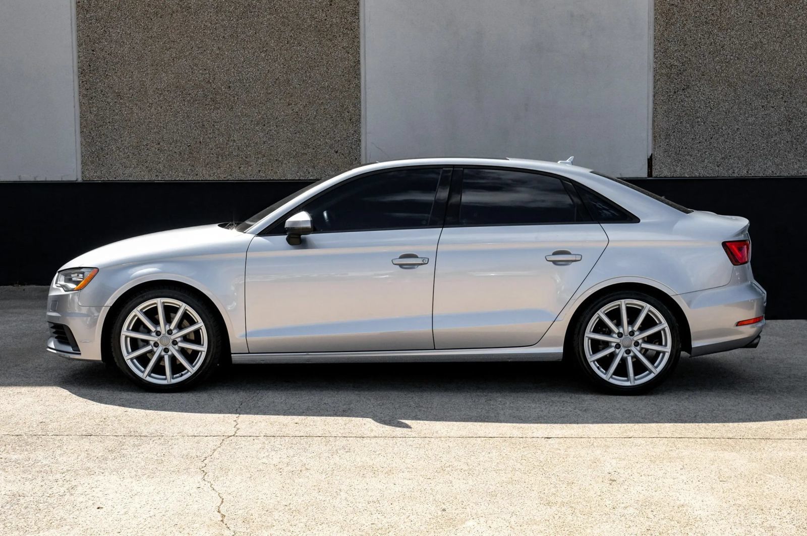 Used 2016 Audi A3 1.8T Premium FWD image 15