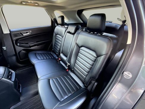 Used 2022 Ford Edge SEL w/ Convenience Package AWD/4WD image 21