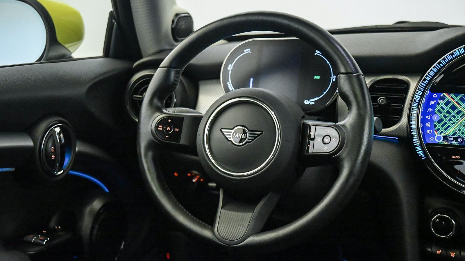 Used 2024 MINI Cooper SE FWD image 15