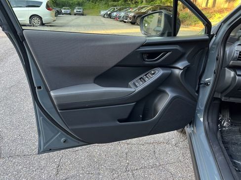 Used 2024 Subaru Crosstrek 2.0i Premium w/ Crosstrek Mirror Package AWD/4WD image 8