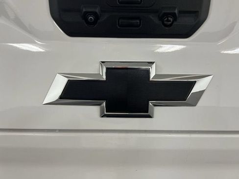 Certified 2024 Chevrolet Silverado 2500 LTZ w/ LTZ Convenience Package AWD/4WD image 31
