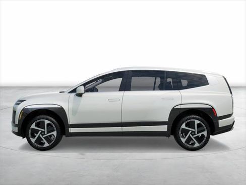 New 2026 Hyundai Ioniq 9 Limited image 3