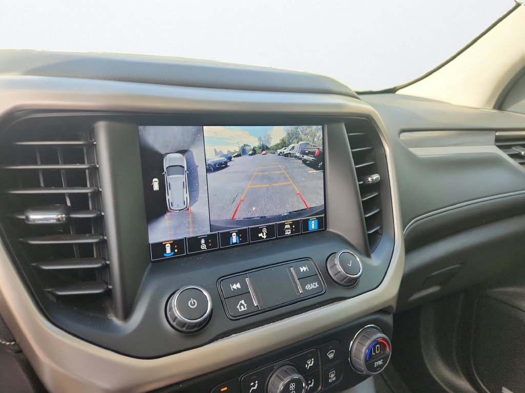 Used 2023 GMC Acadia Denali w/ Denali Ultimate Package AWD/4WD image 17