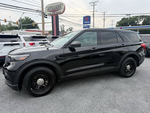 Used 2023 Ford Explorer 4WD Police Interceptor image 12