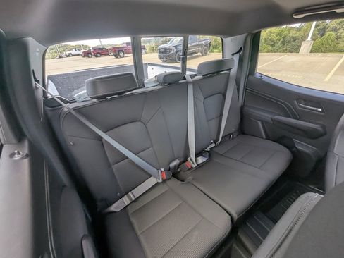 New 2025 GMC Canyon Elevation image 15