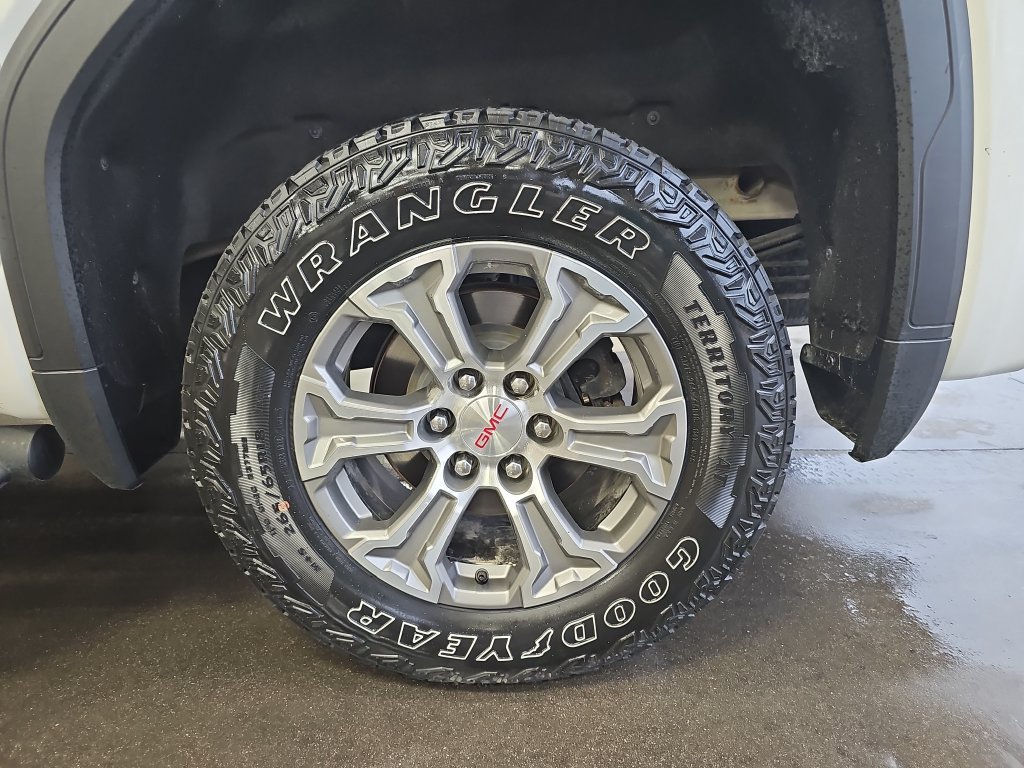 Used 2021 GMC Sierra 1500 SLE AWD/4WD image 31