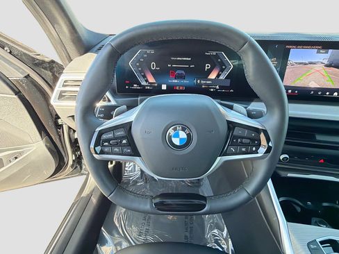 Used 2025 BMW 330i Sedan image 39