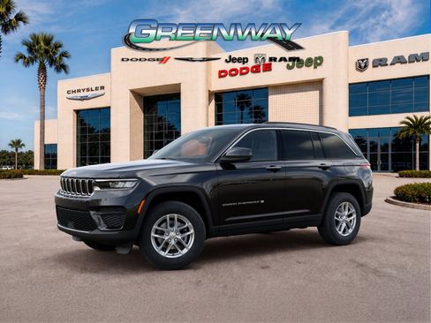 New 2025 Jeep Grand Cherokee Laredo RWD image 2