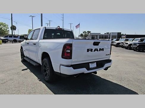 New 2026 RAM 1500 Express AWD/4WD image 28