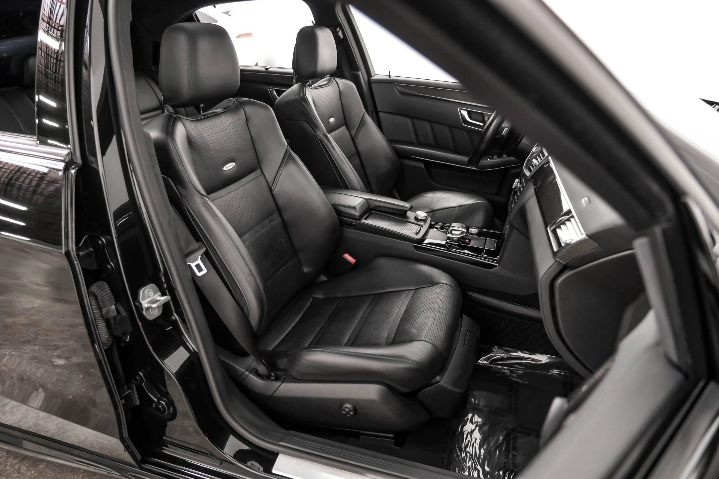 Used 2012 Mercedes-Benz E 63 AMG Sedan image 34