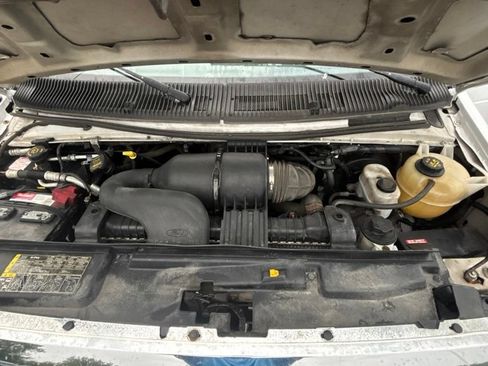 Used 2013 Ford E-250 and Econoline 250 w/ PWR Group RWD image 18
