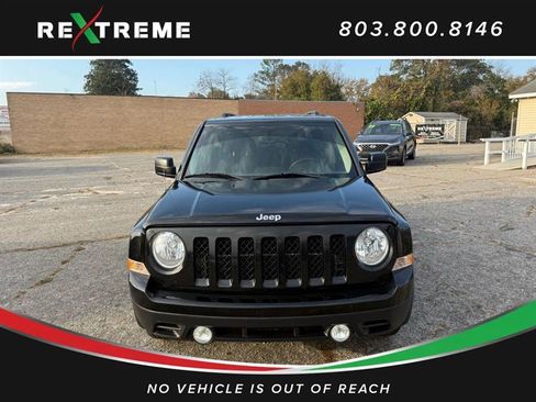 Used 2016 Jeep Patriot Latitude image 3