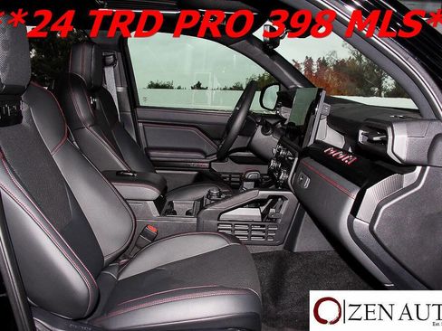 Used 2024 Toyota Tacoma TRD Pro image 32