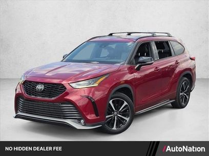 Used 2022 Toyota Highlander XSE