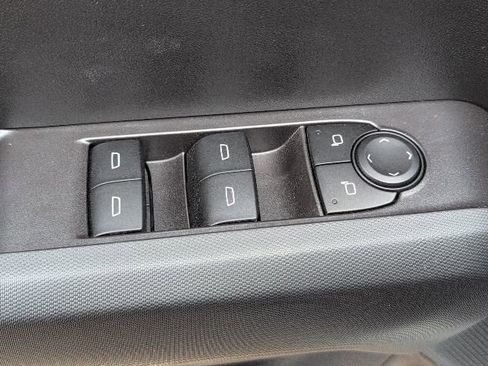 New 2026 Chevrolet Colorado W/T image 15