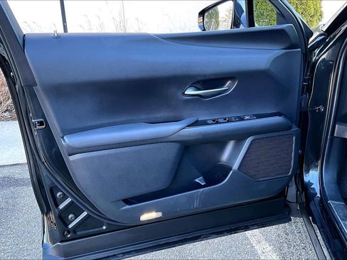 Used 2021 Lexus UX 250h F Sport w/ F Sport Premium Package image 22