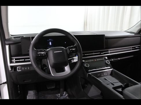 Certified 2026 Hyundai Santa Fe SEL image 6