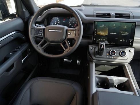 Used 2026 Land Rover Defender 110 X AWD/4WD image 16