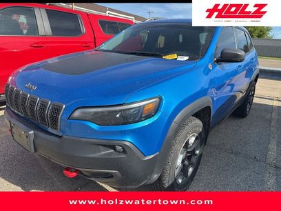 Used 2019 Jeep Cherokee Trailhawk w/ Cold Weather Group