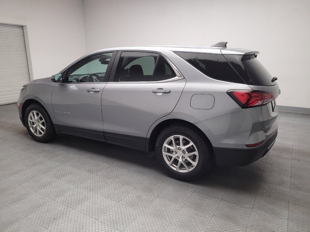 Used 2023 Chevrolet Equinox LT FWD image 3