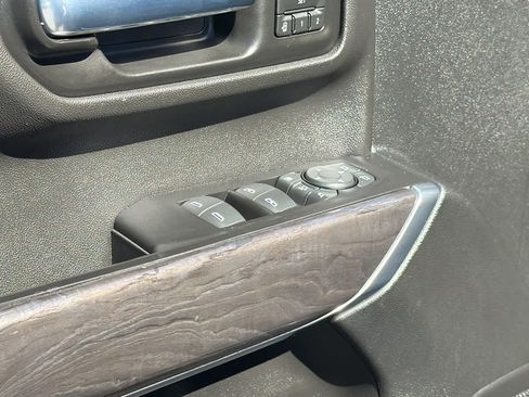 Used 2020 Chevrolet Silverado 2500 LTZ w/ LTZ Plus Package AWD/4WD image 22