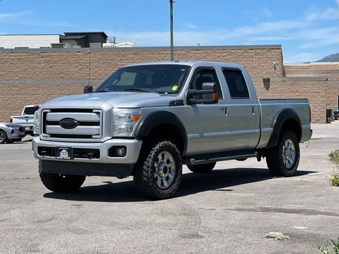 Used 2014 Ford F350 Lariat w/ Lariat Ultimate Package AWD/4WD image 3