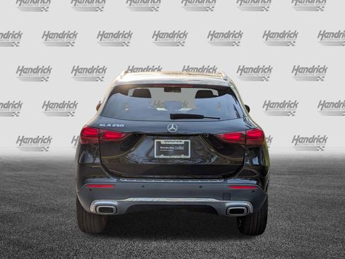 Certified 2024 Mercedes-Benz GLA 250 image 9